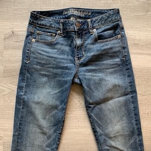 American Eagle Outfitters Hi-Rise Skinny Jeans
